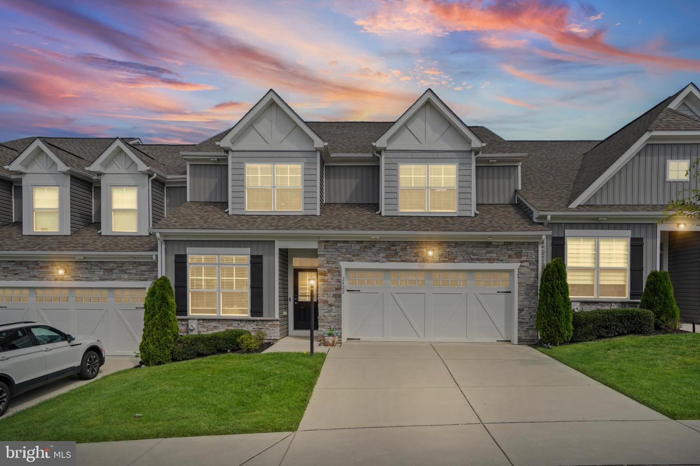 2422 ROSEBUD WAY