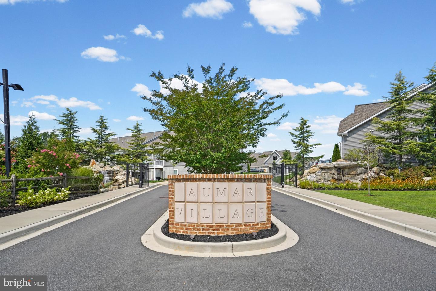 2422 Rosebud Way Property Photo 6