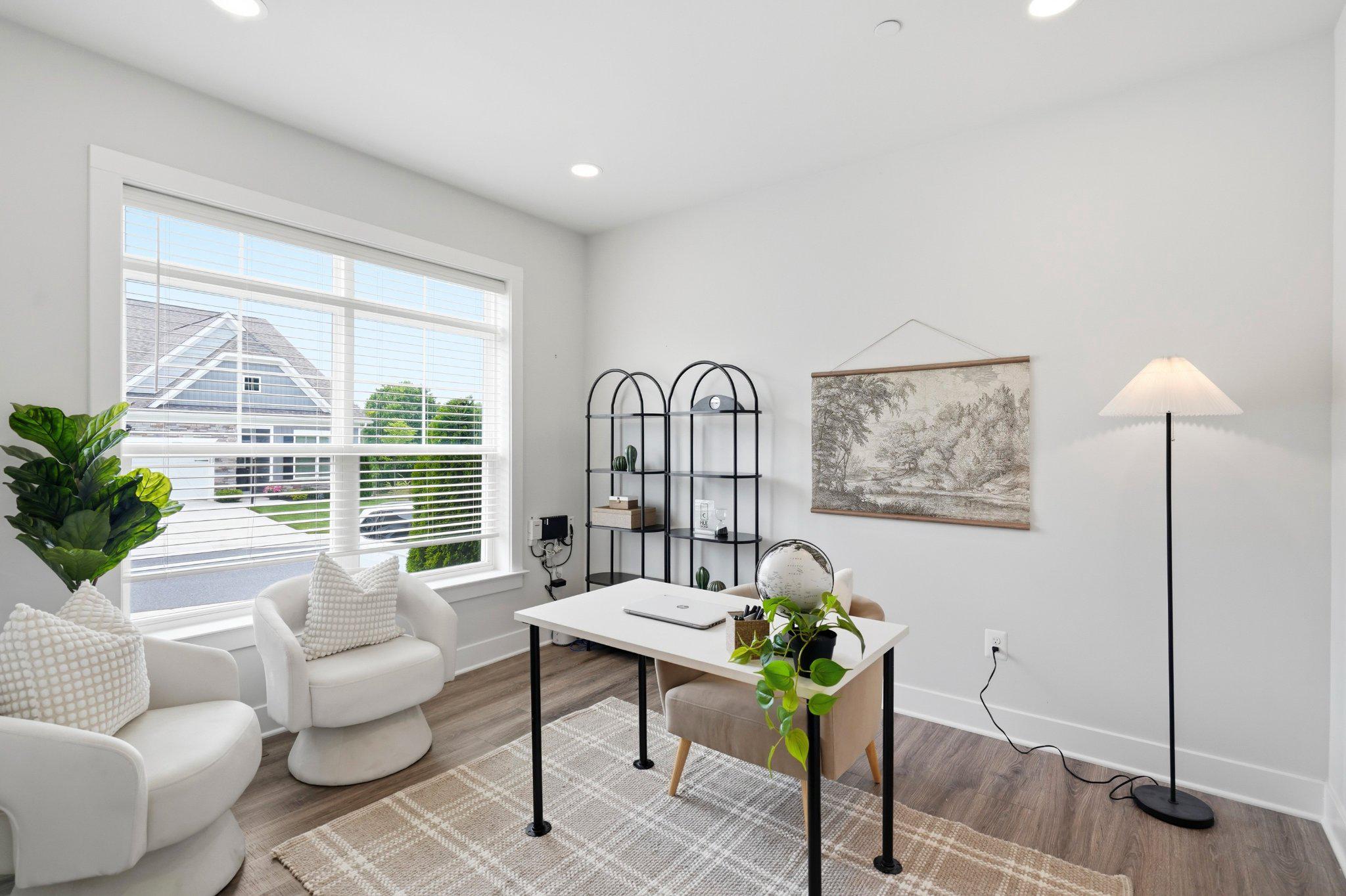 2422 Rosebud Way Property Photo 8