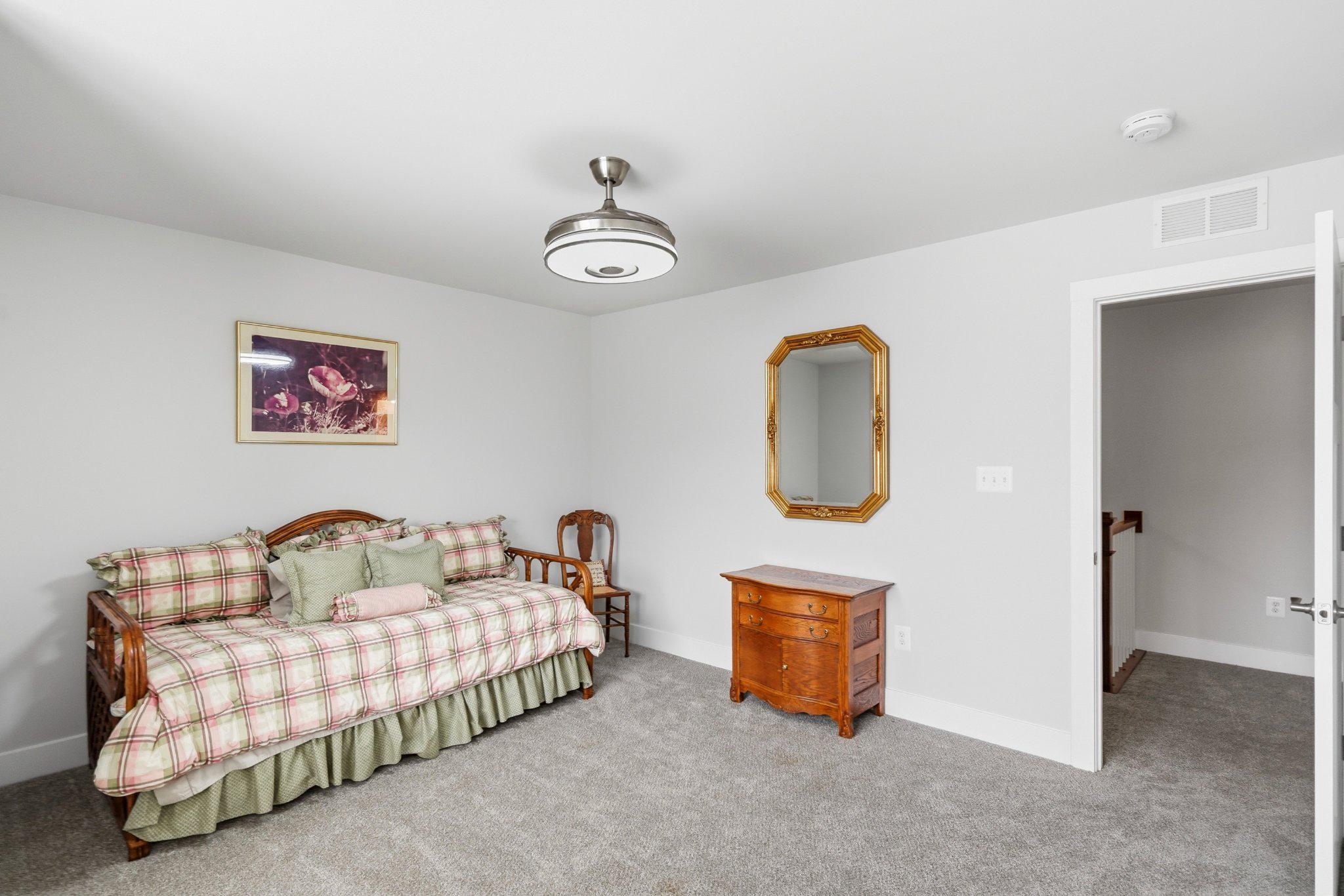 2422 Rosebud Way Property Photo 39
