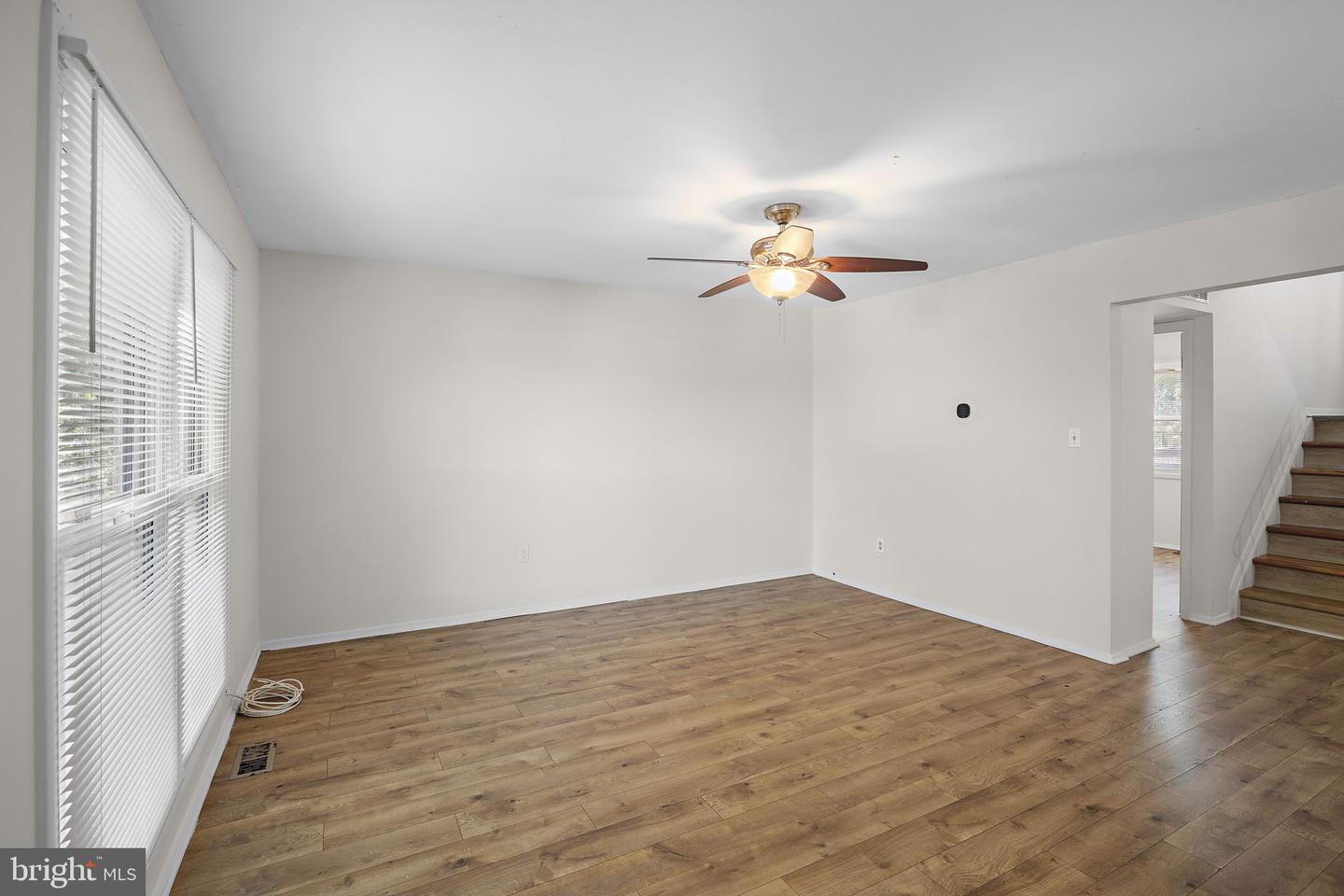 1919 Eloise Ln Property Photo 7
