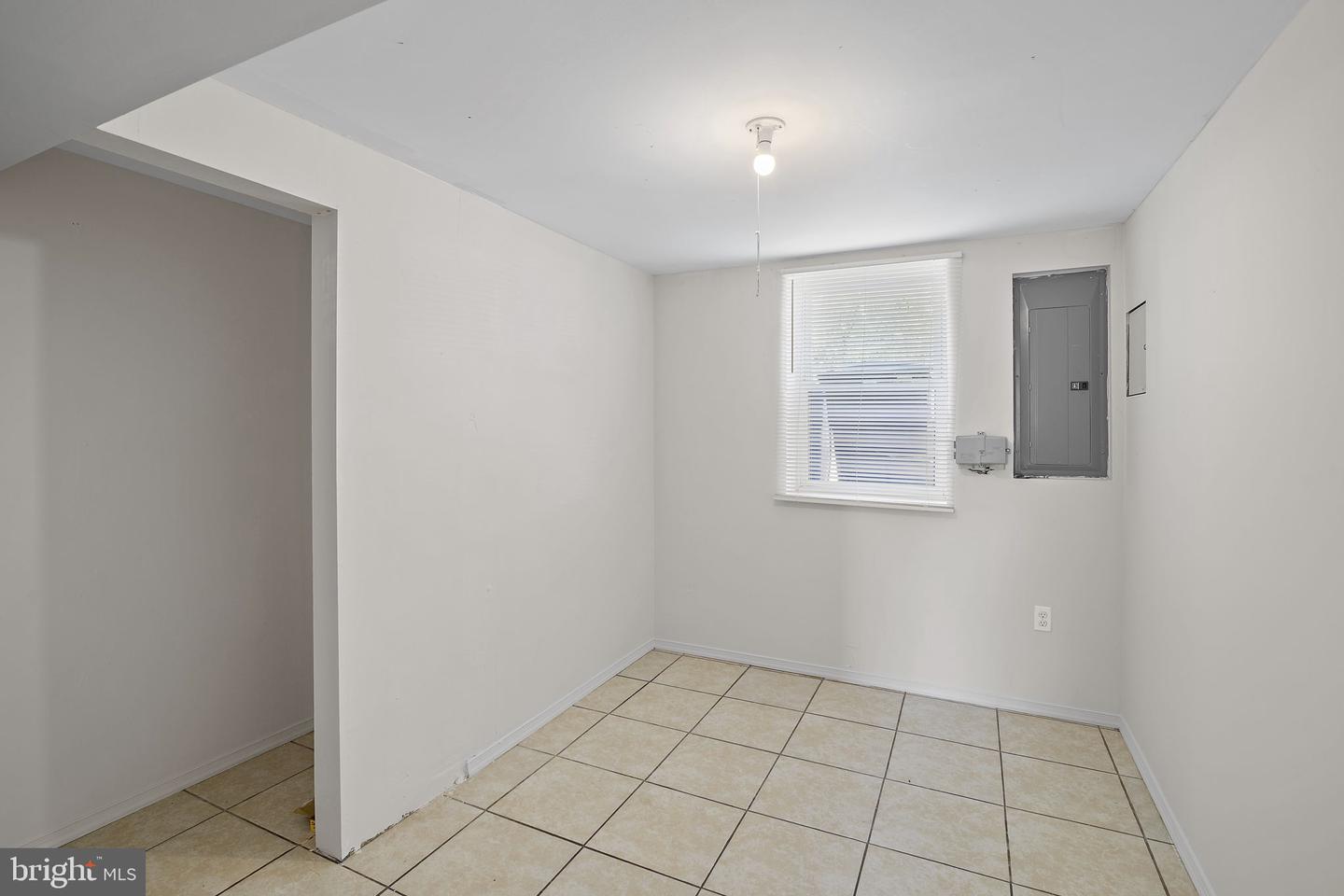 1919 Eloise Ln Property Photo 16