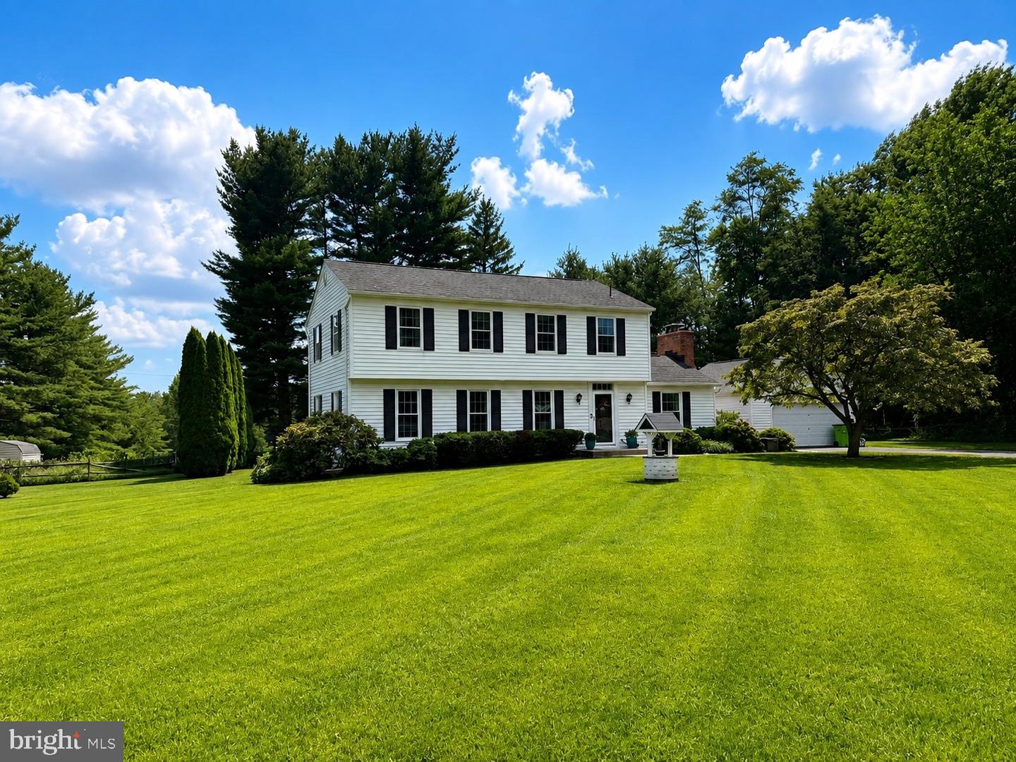 3222 Suffolk Ln Property Photo 1
