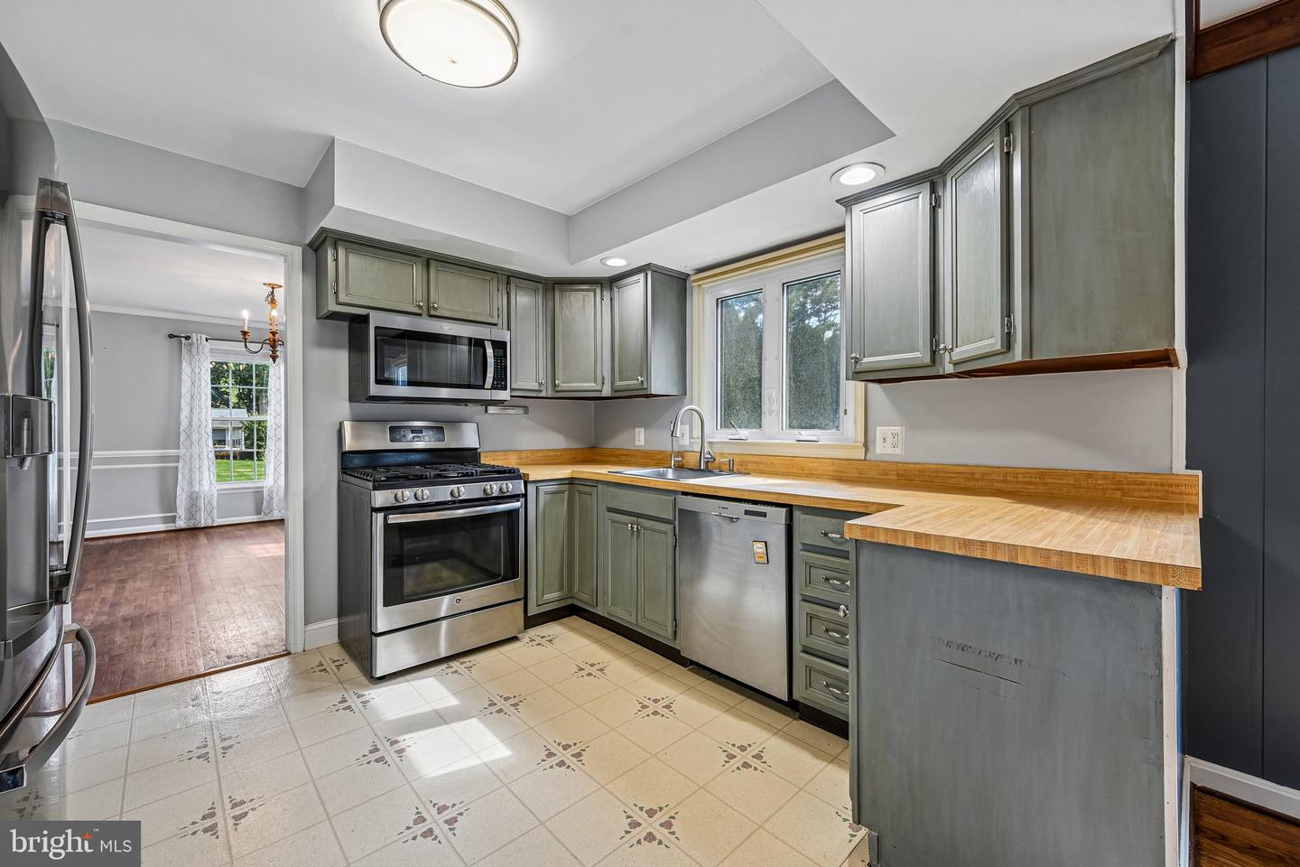 3222 Suffolk Ln Property Photo 11