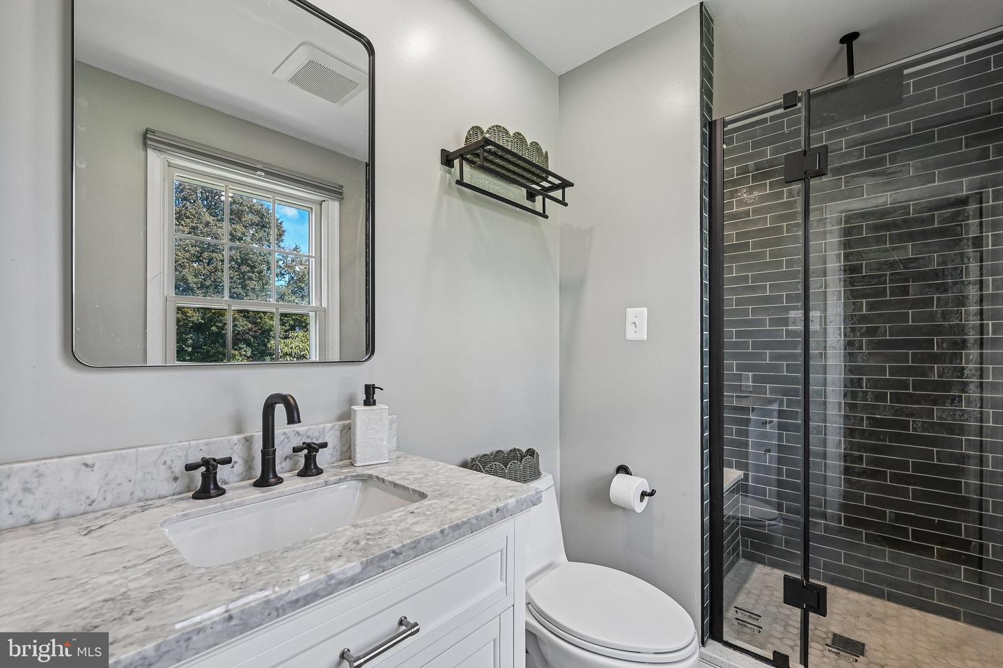 3222 Suffolk Ln Property Photo 20