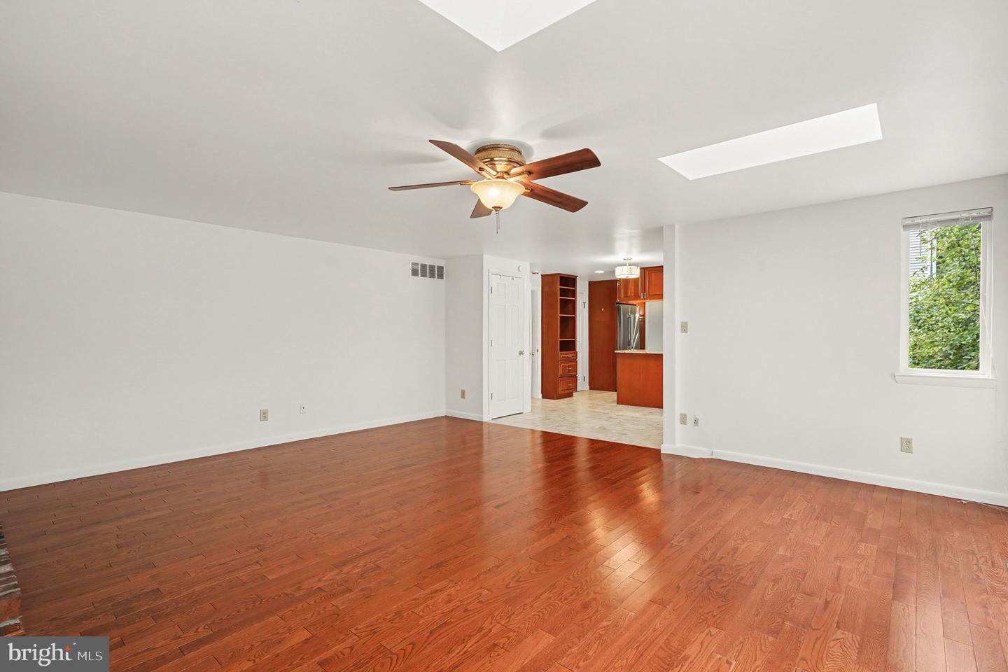 710 Fox Bow Dr Property Photo 17