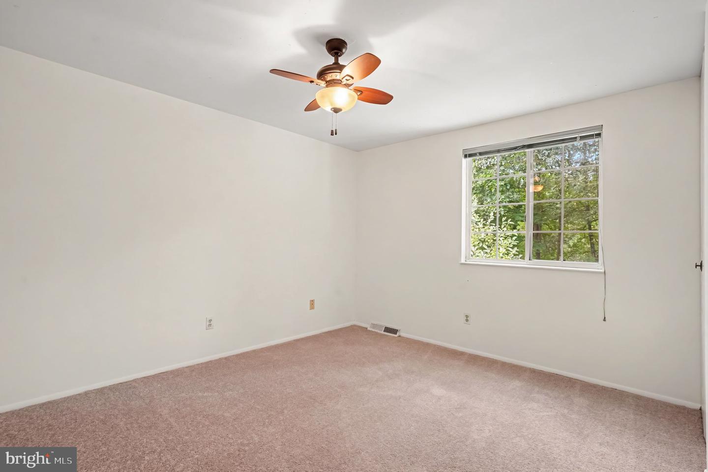 710 Fox Bow Dr Property Photo 29