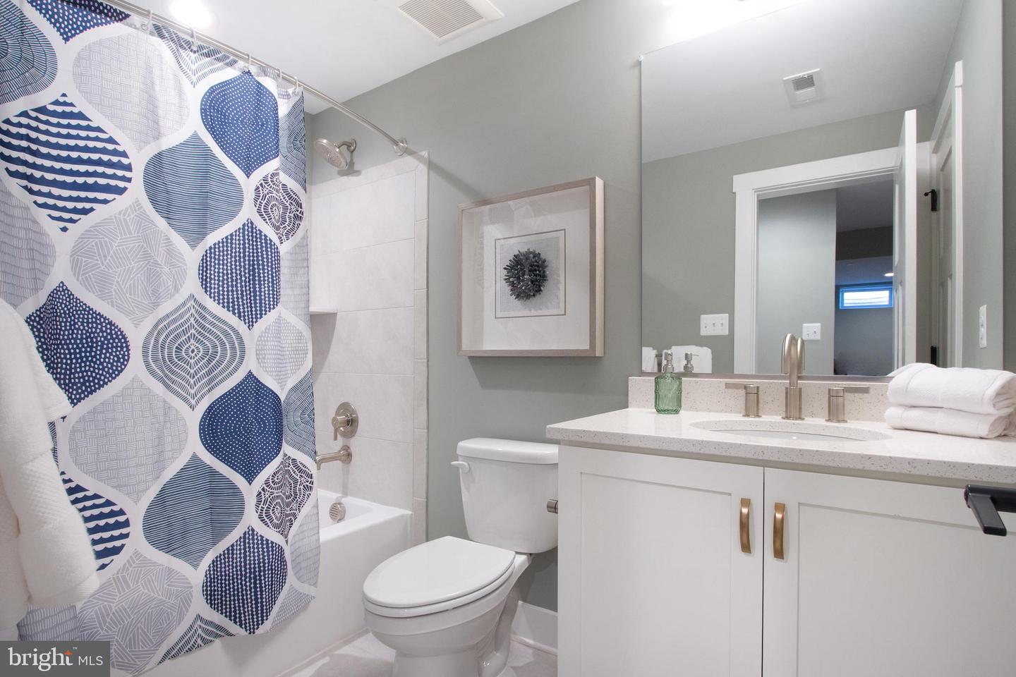 106 Eclipse Ct #1722 Property Photo 5
