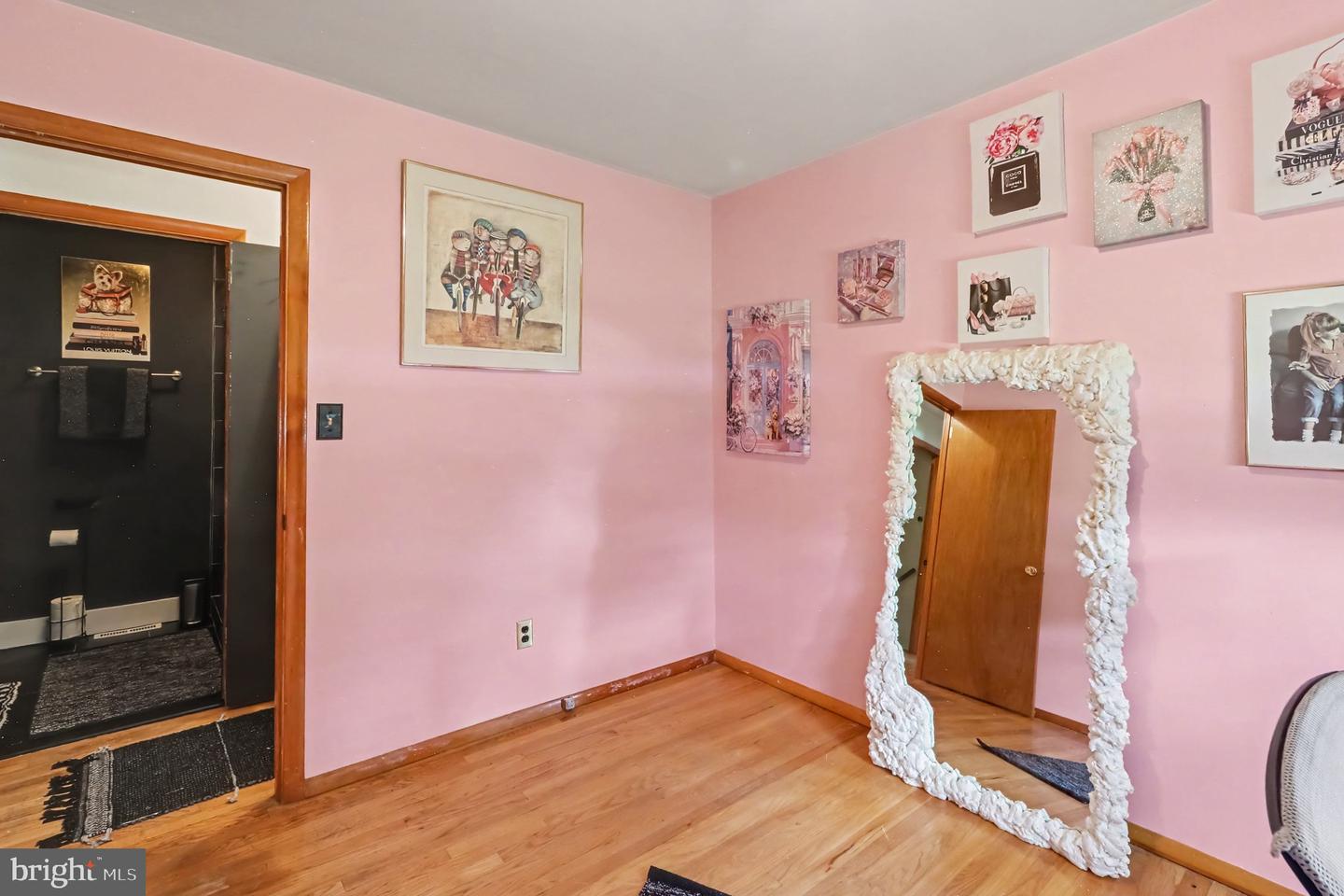 5 E Ring Factory Rd Property Photo 10