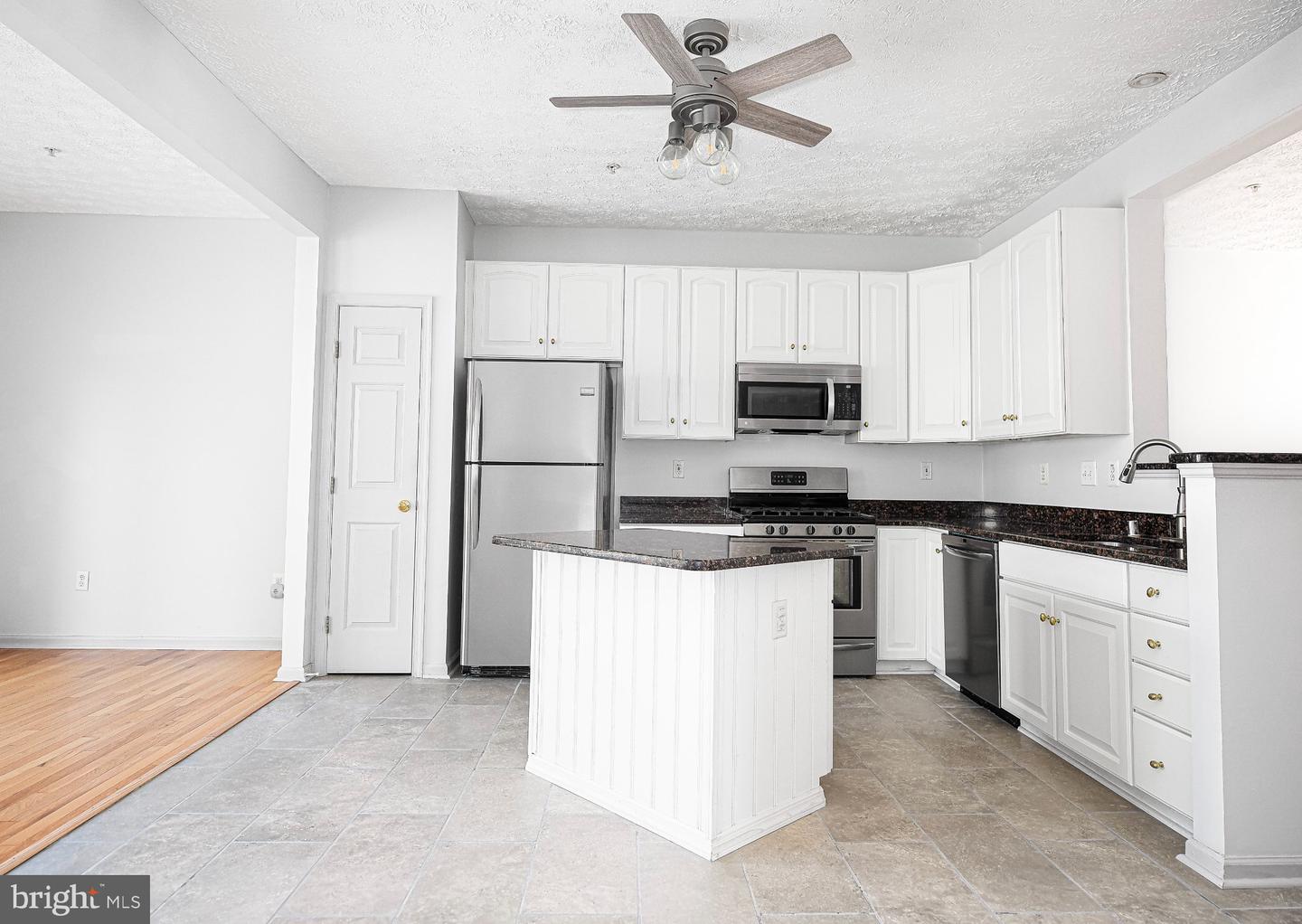416 Mayapple Ct Property Photo 9