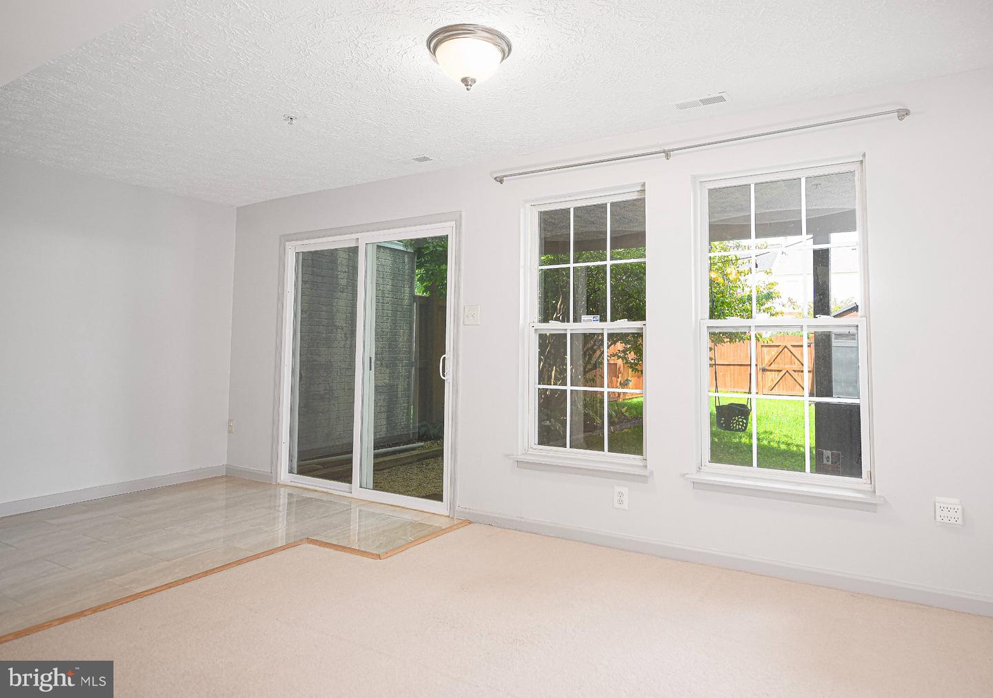 416 Mayapple Ct Property Photo 28