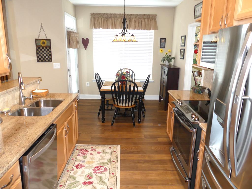 1817 Selvin Dr #401 & #7 Garage Property Photo 3