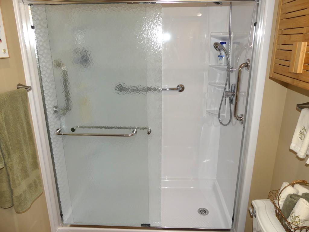 1817 Selvin Dr #401 & #7 Garage Property Photo 18