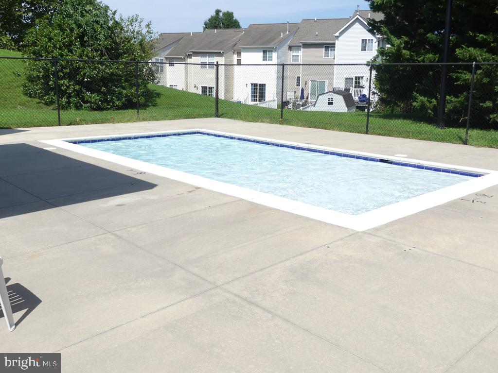1817 Selvin Dr #401 & #7 Garage Property Photo 34
