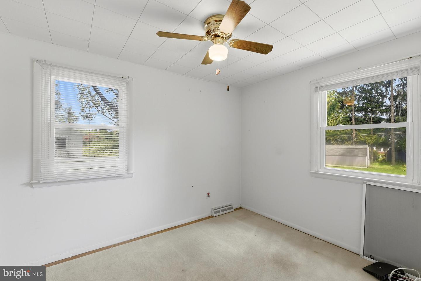1305 Vermont Rd Property Photo 23