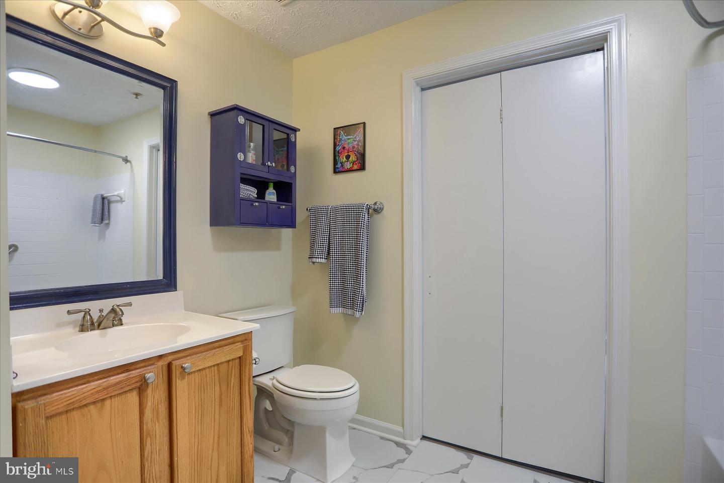 110 Bayland Dr #e Property Photo 19