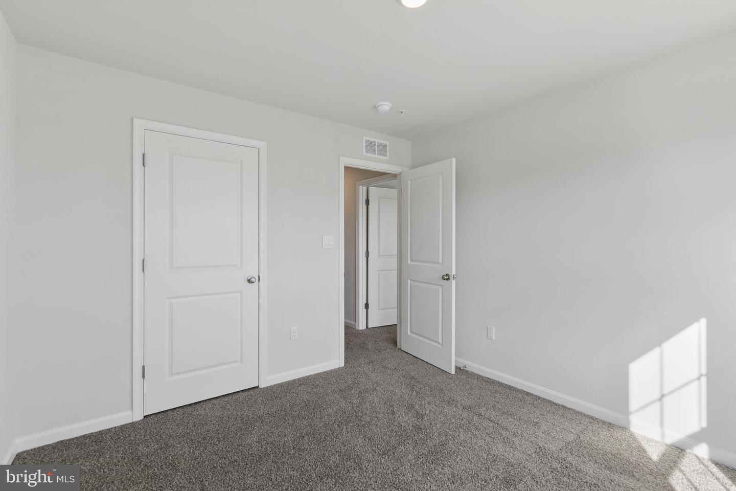 1717 Carver Cir Property Photo 26