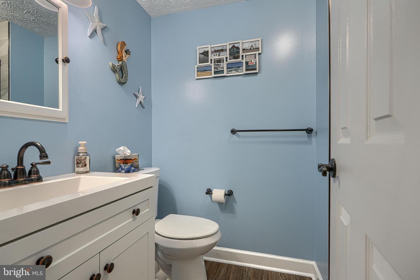 902-d Jessicas Ln #902-d Property Photo 32
