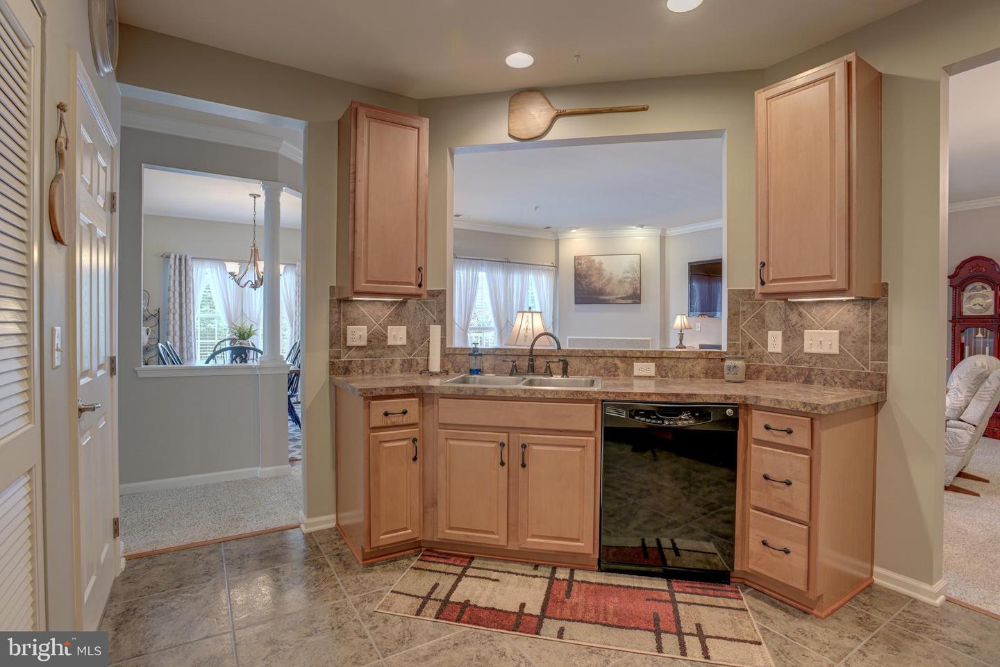 635 Wallingford Rd #302 Property Photo 13