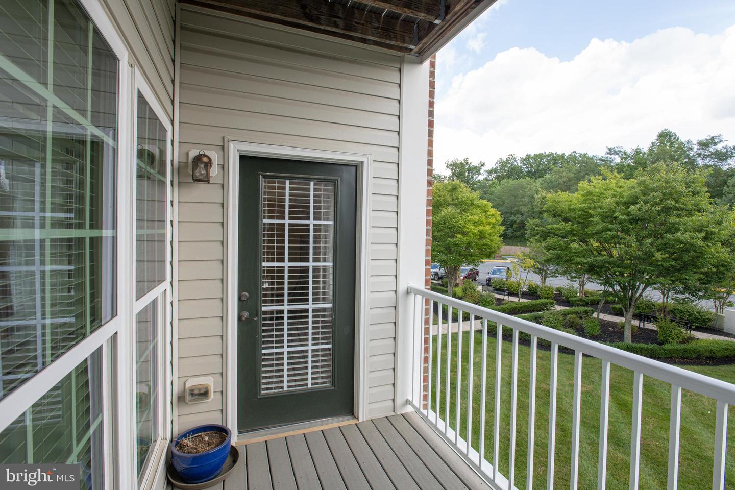 635 Wallingford Rd #302 Property Photo 27
