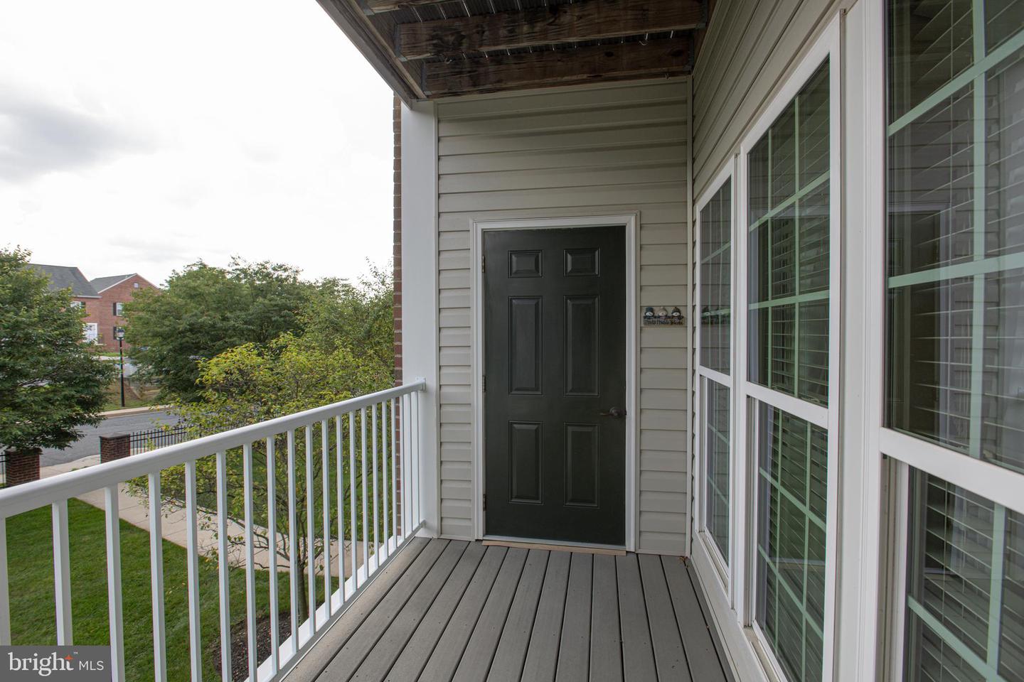 635 Wallingford Rd #302 Property Photo 28