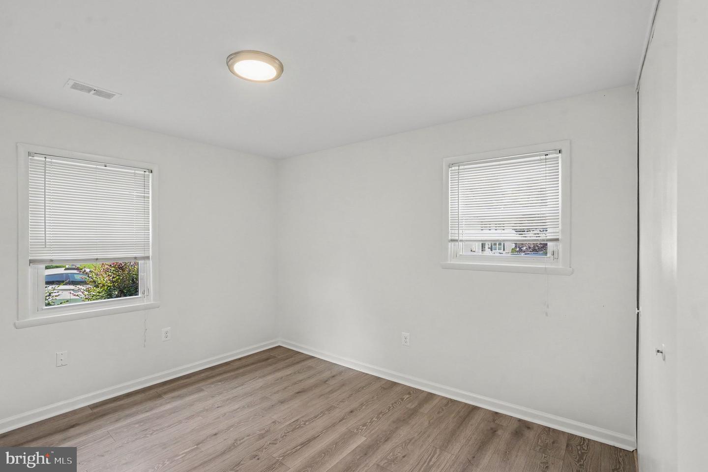 627 Sequoia Dr Property Photo 23
