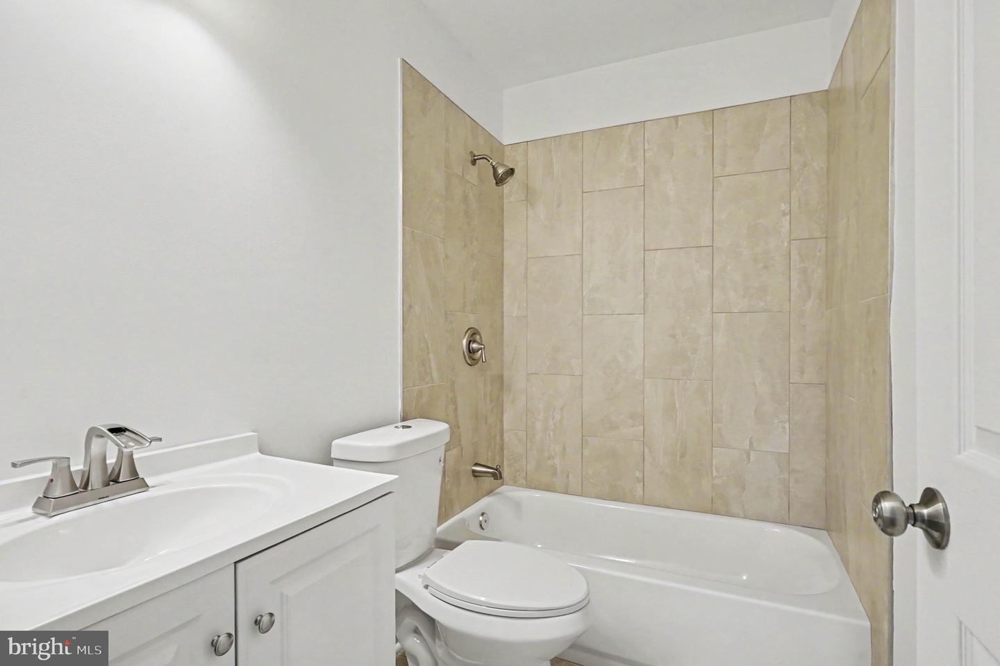 627 Sequoia Dr Property Photo 37