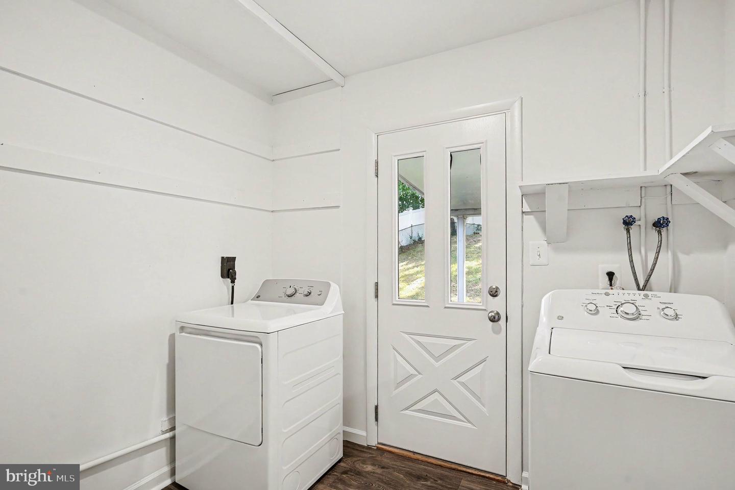 627 Sequoia Dr Property Photo 41