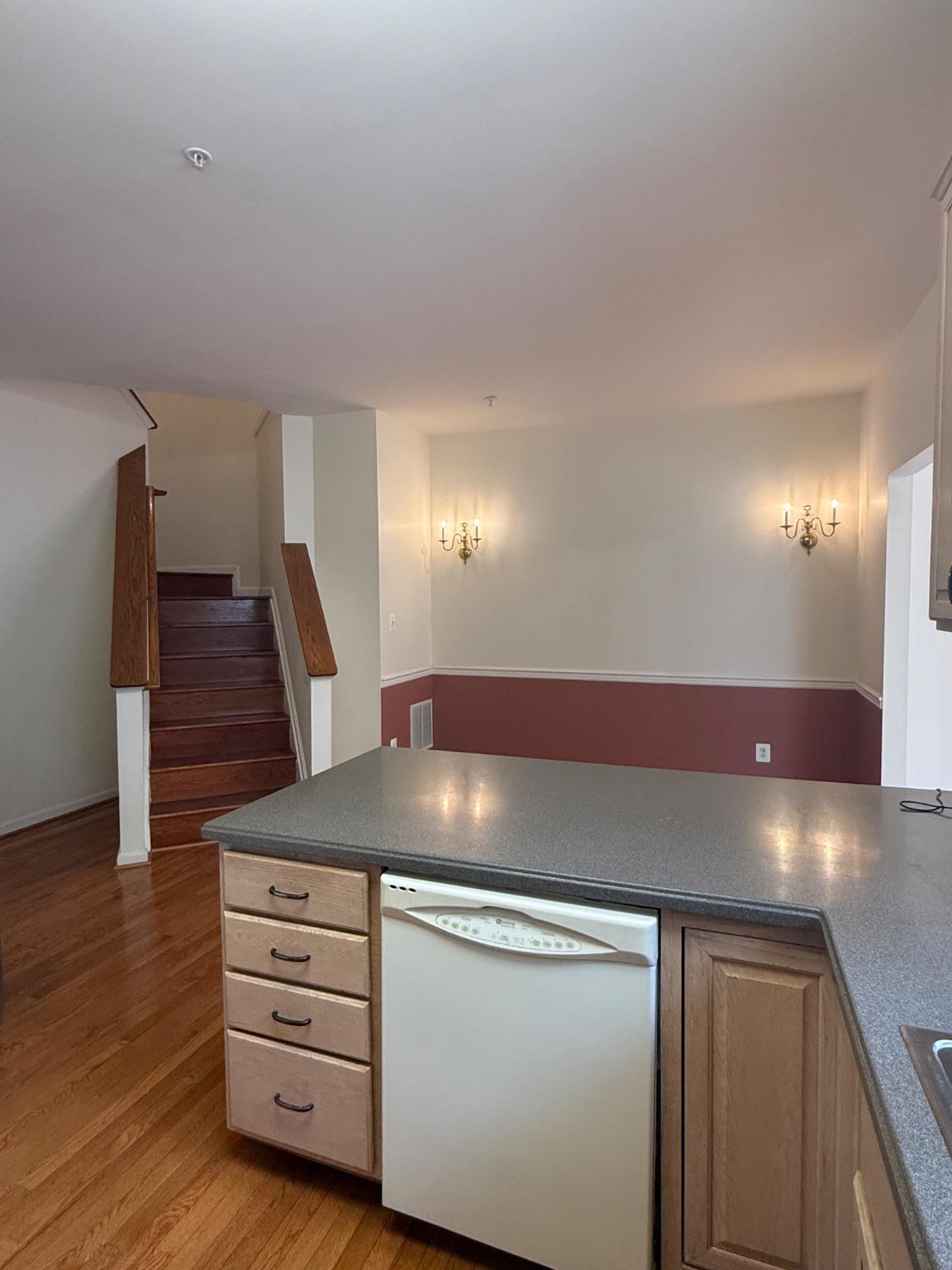 557 Kirkcaldy Way Property Photo 10