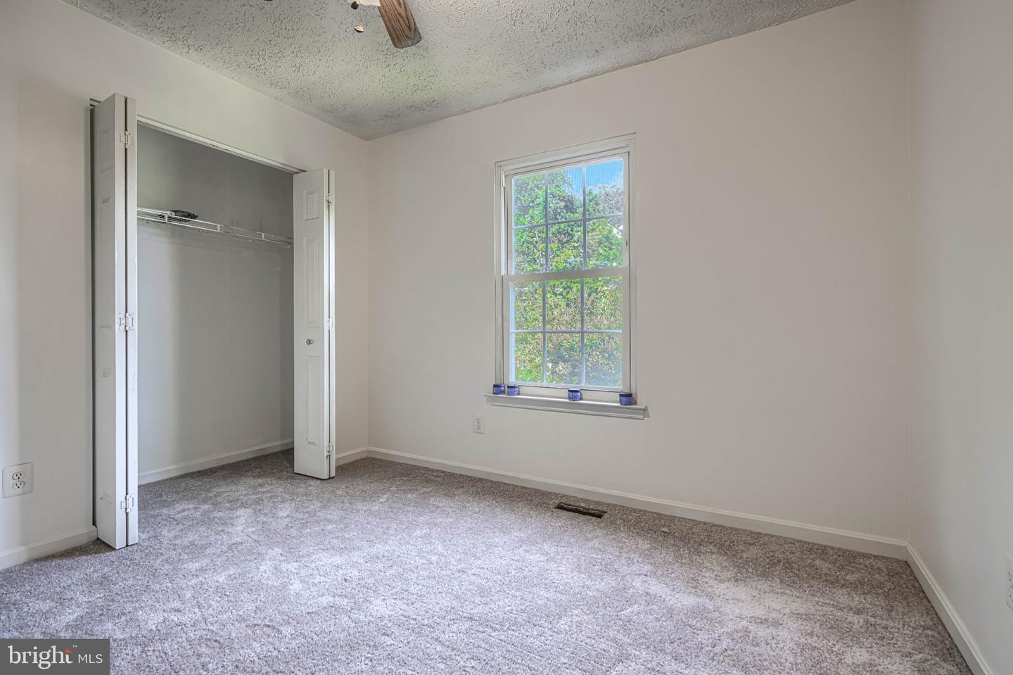 412 Darby Ln Property Photo 25