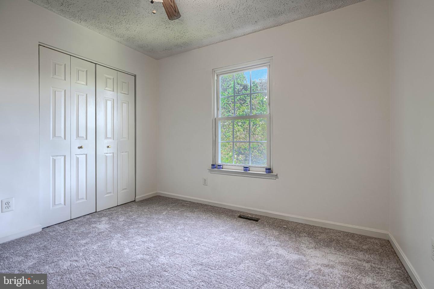 412 Darby Ln Property Photo 26