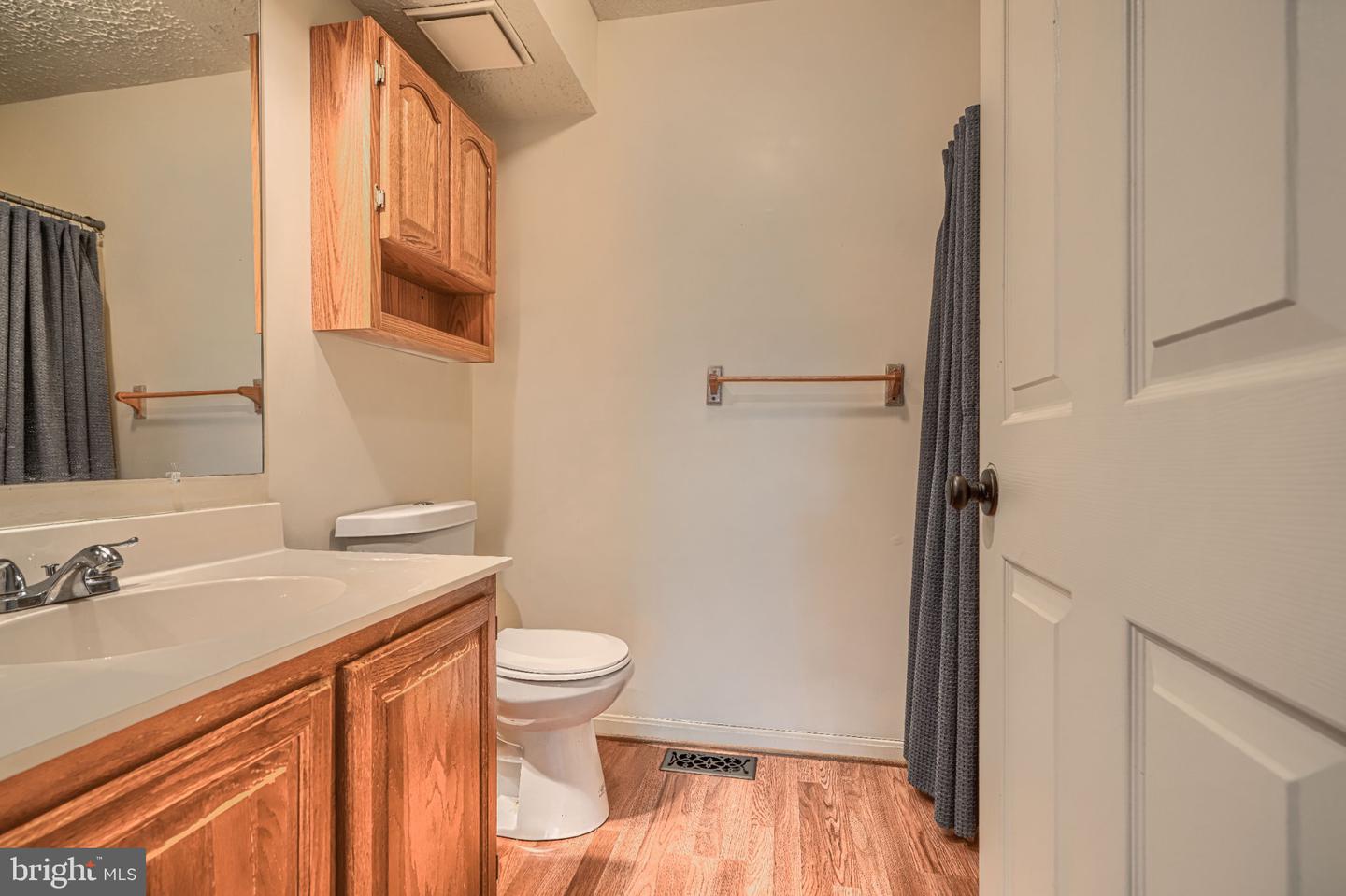 412 Darby Ln Property Photo 27