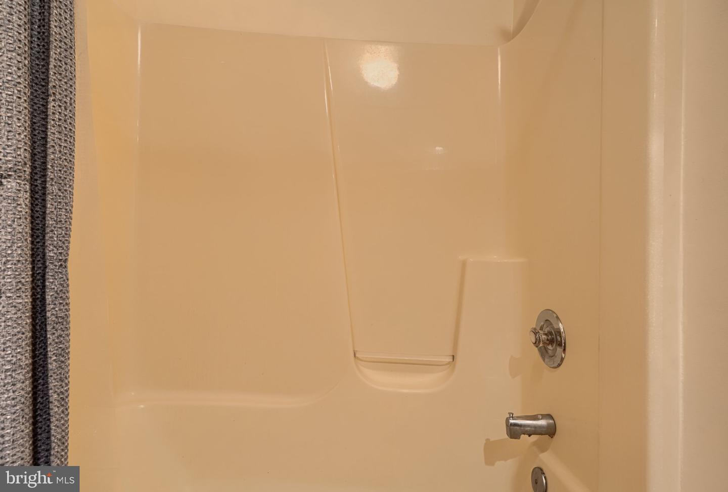 412 Darby Ln Property Photo 30