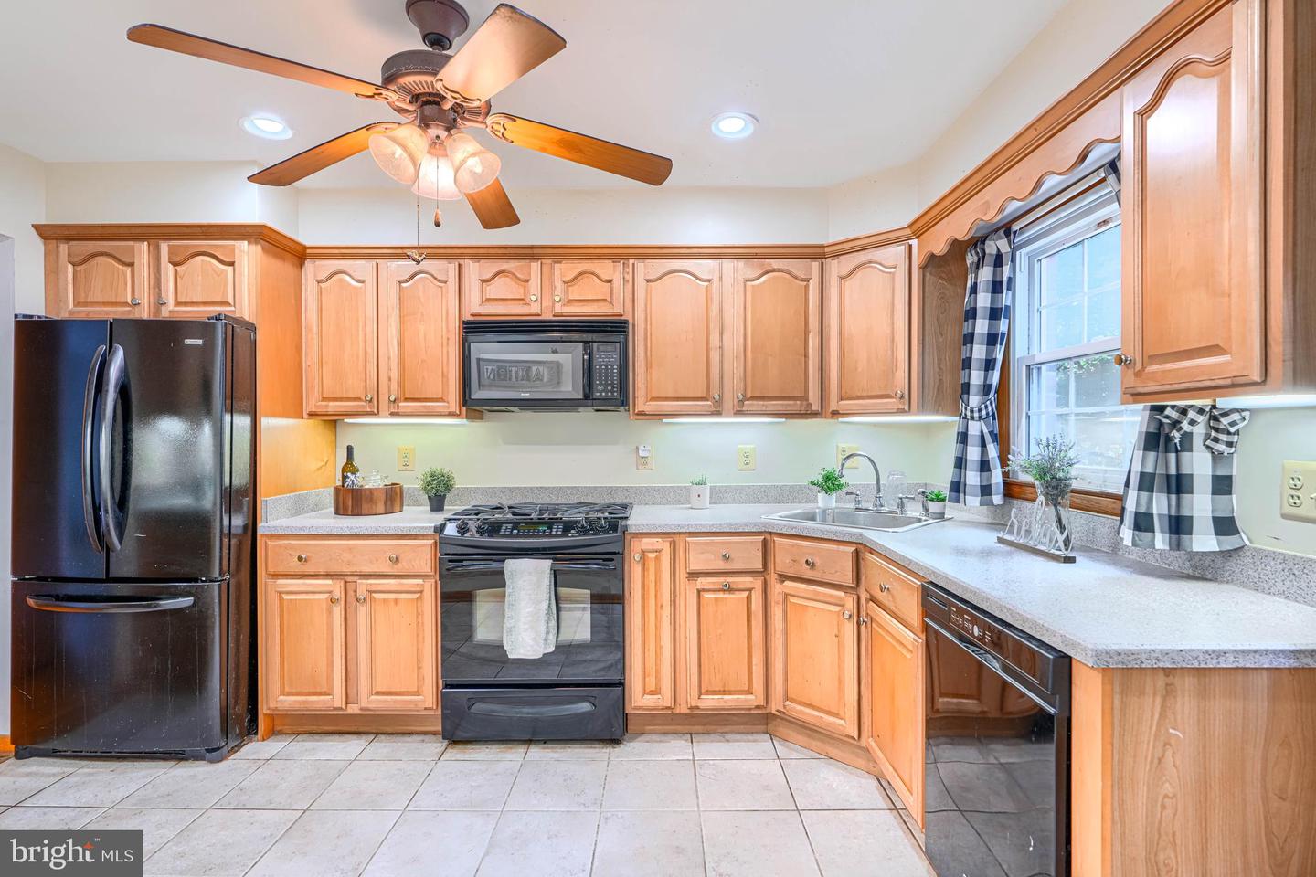1802 Bear Creek Dr Property Photo 11