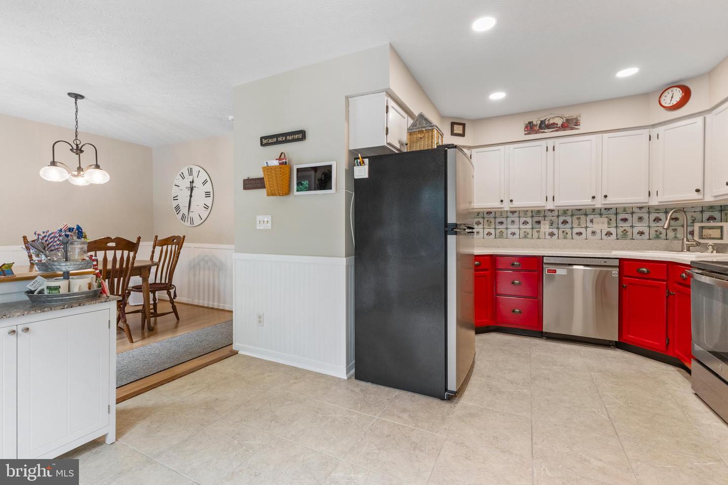 649 Kildonan Ct Property Photo 11