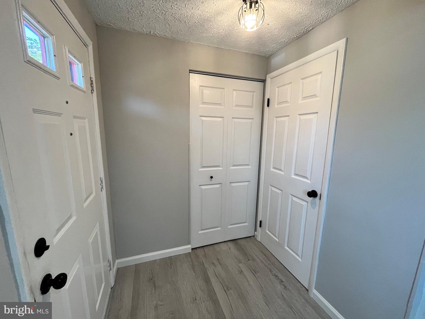 913 Grayson Sq Property Photo 13