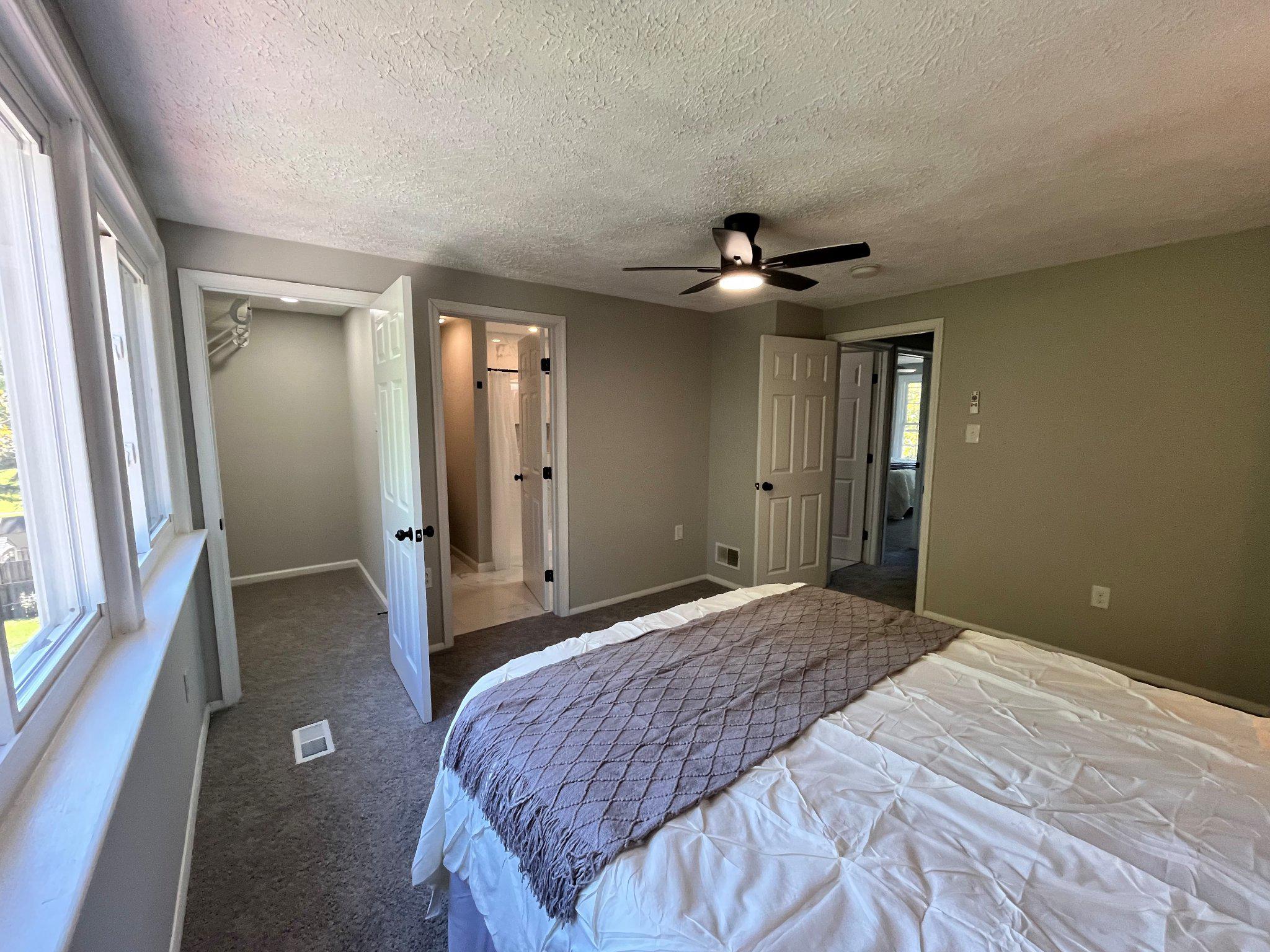 913 Grayson Sq Property Photo 17