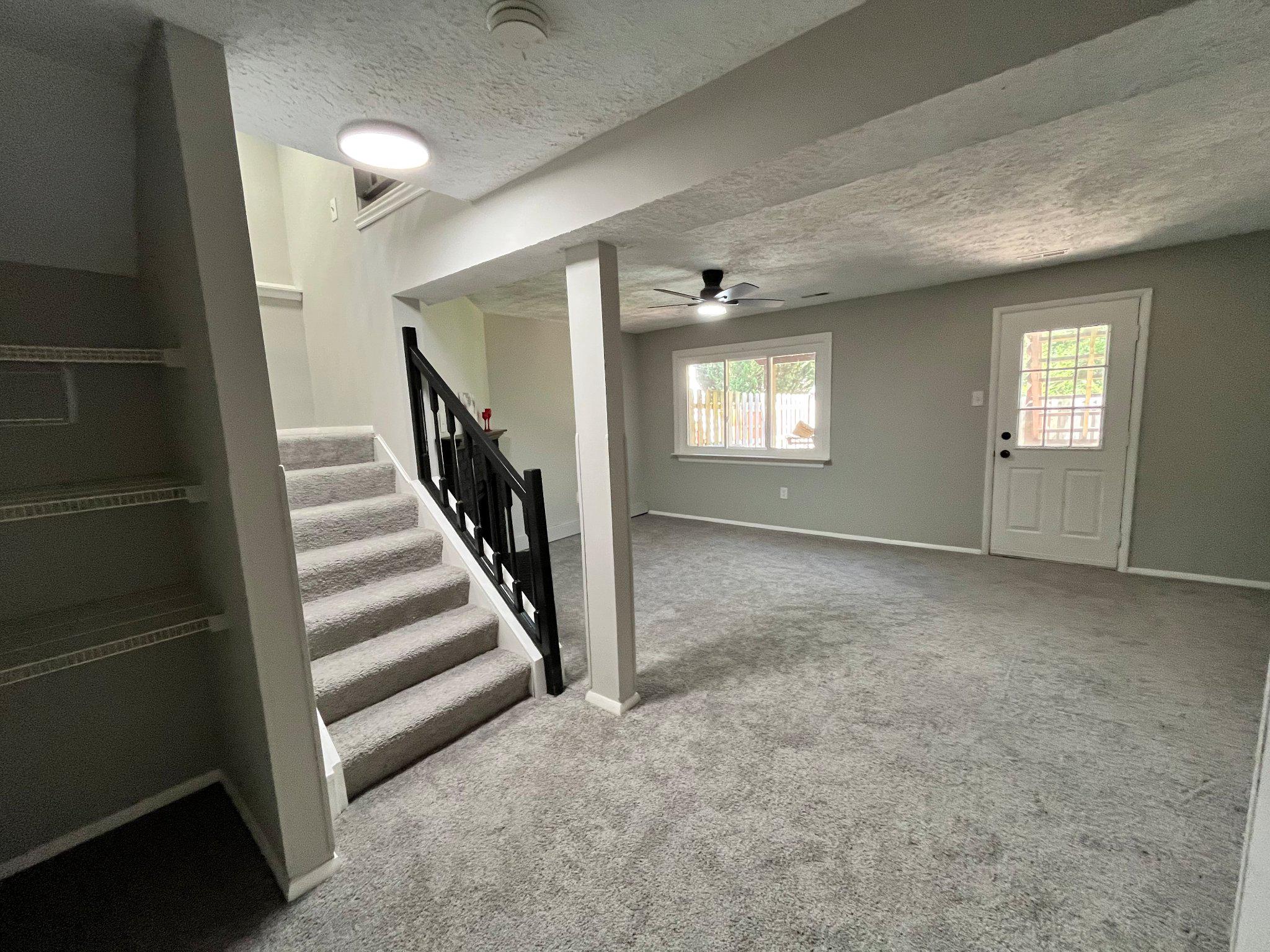 913 Grayson Sq Property Photo 33