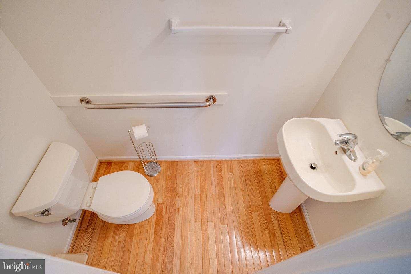 4835 Seven Trails Cir Property Photo 28
