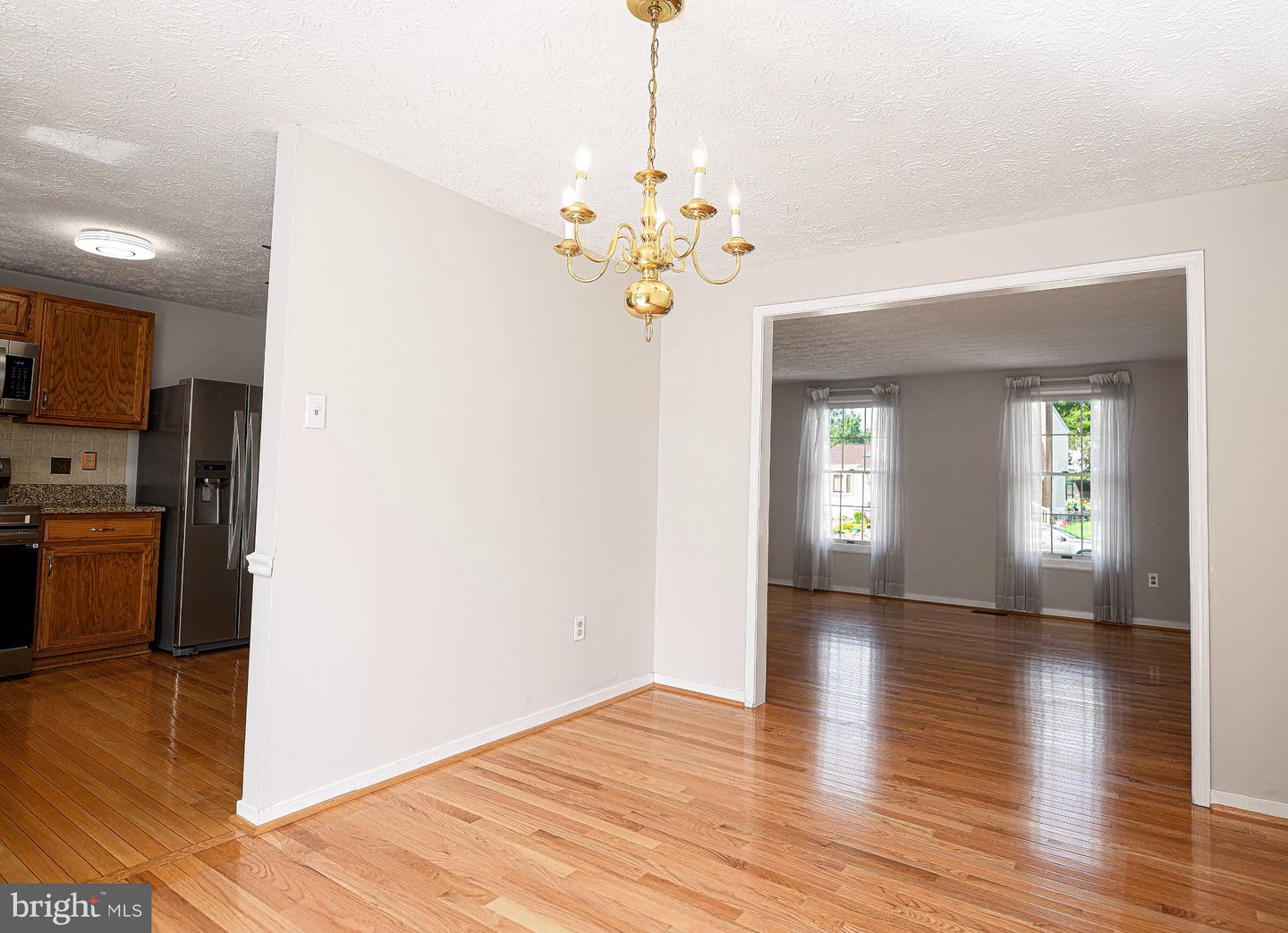 2927 Haddington Ct Property Photo 13