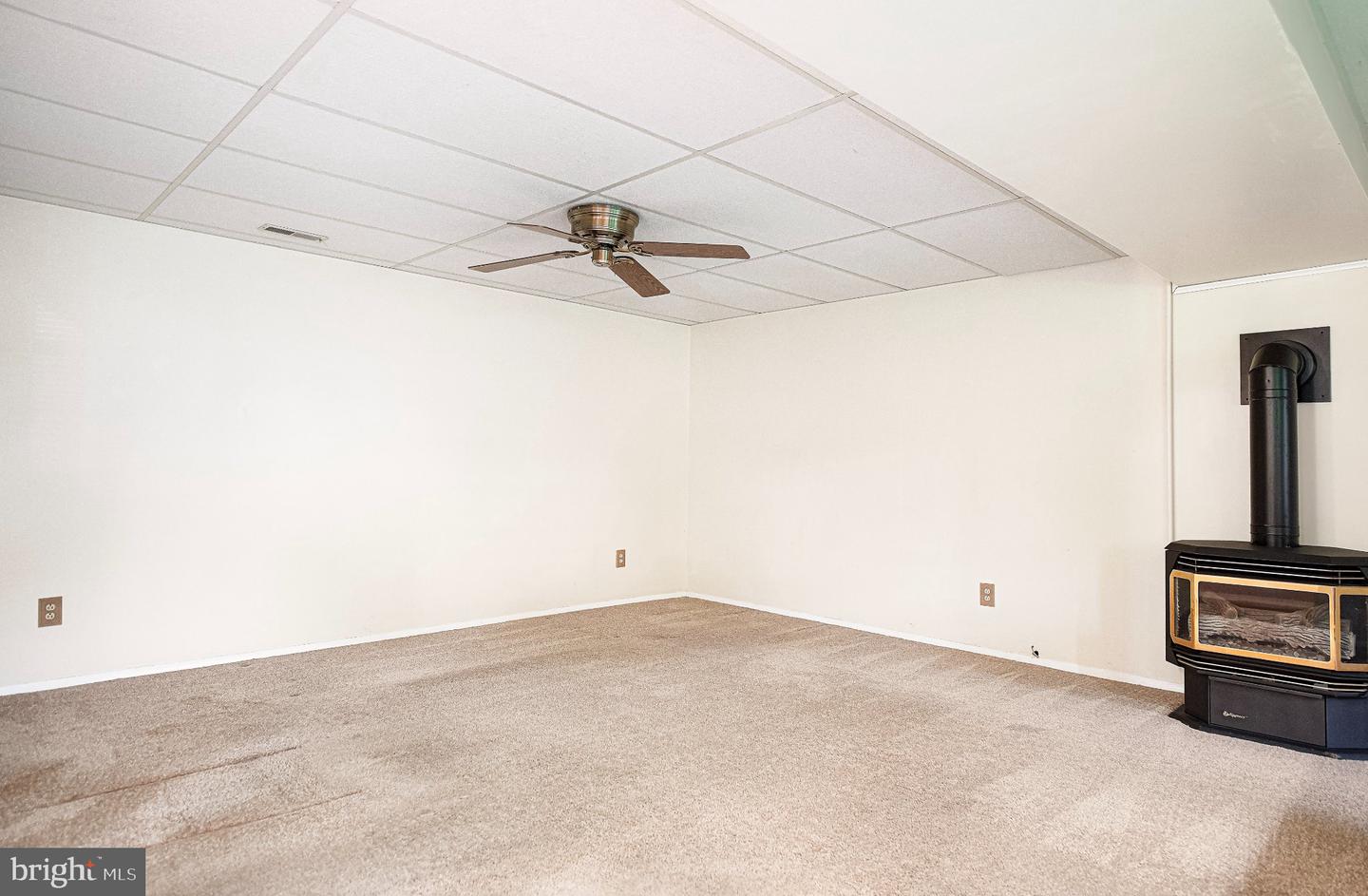 2927 Haddington Ct Property Photo 26