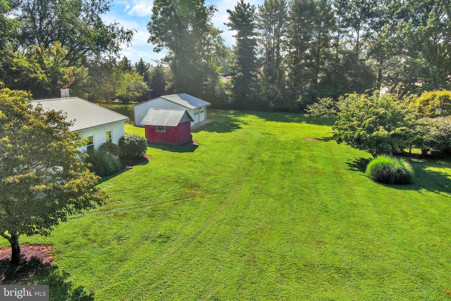 851 E Wheel Rd Property Photo 28