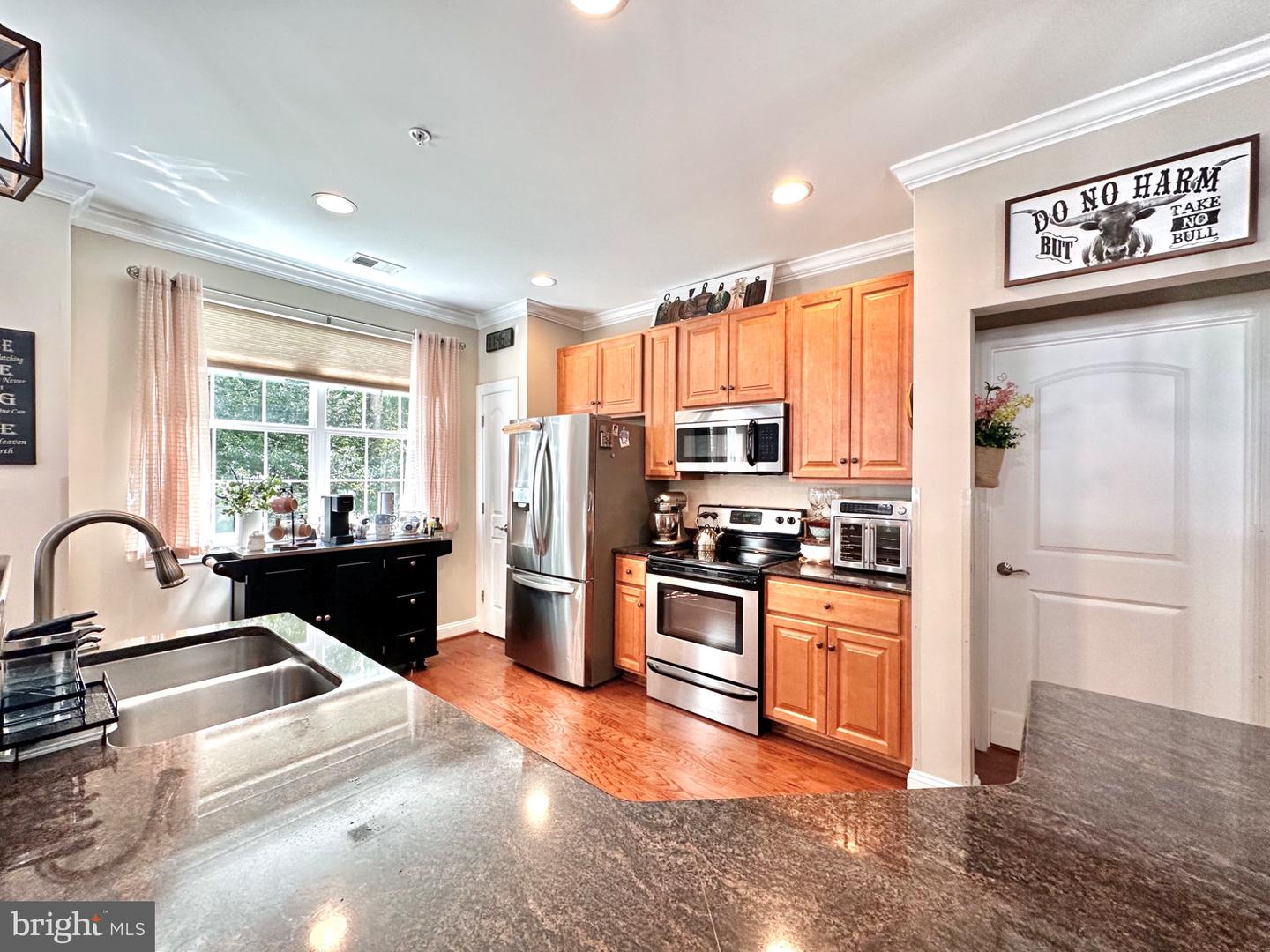 901 Macphail Woods Xing #1i Property Photo 17