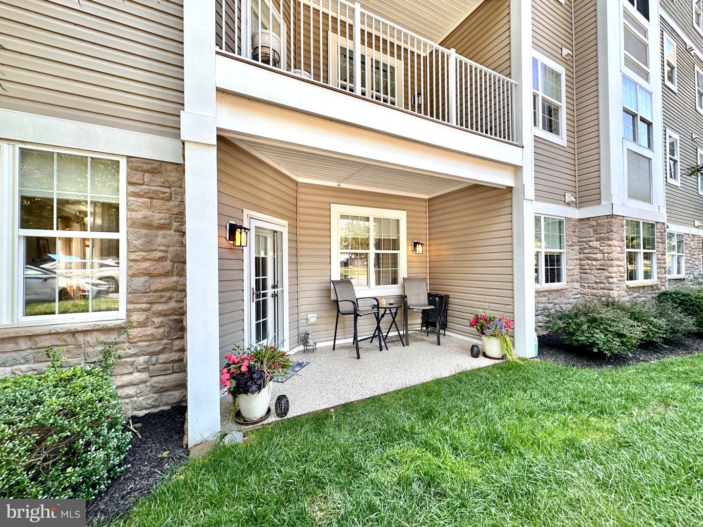 901 Macphail Woods Xing #1i Property Photo 25