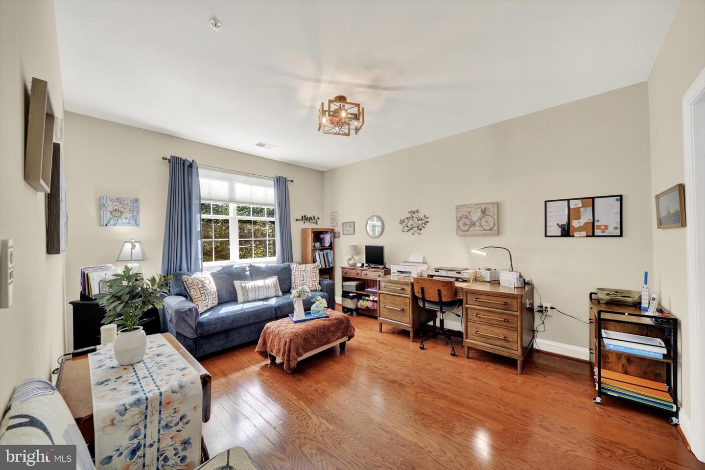 901 Macphail Woods Xing #1i Property Photo 37