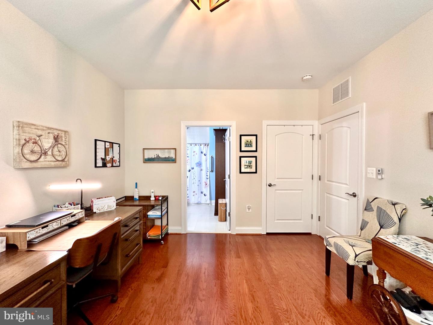 901 Macphail Woods Xing #1i Property Photo 41
