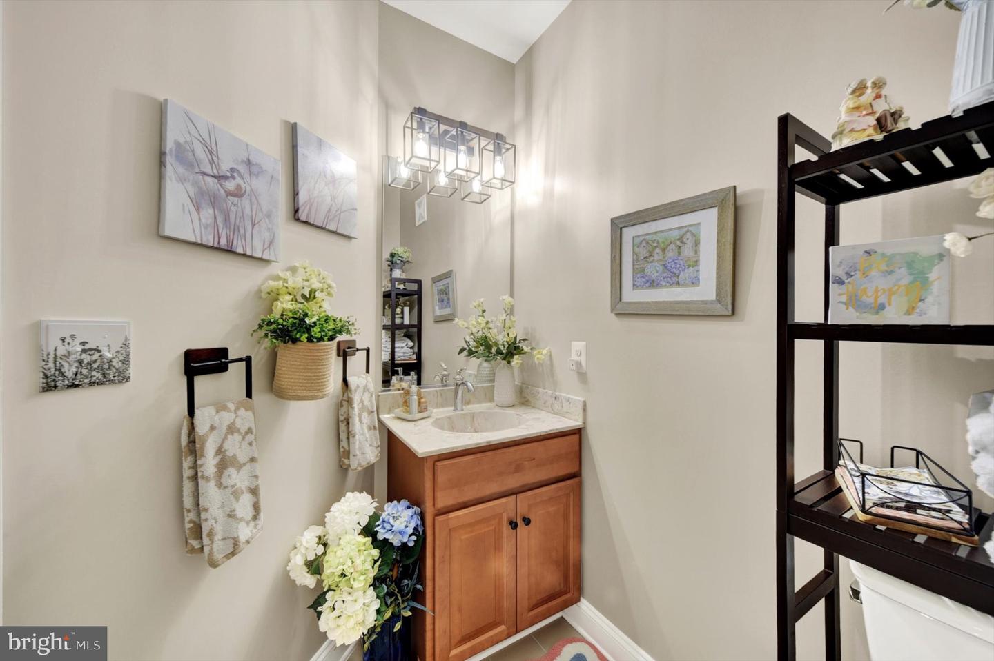 901 Macphail Woods Xing #1i Property Photo 50