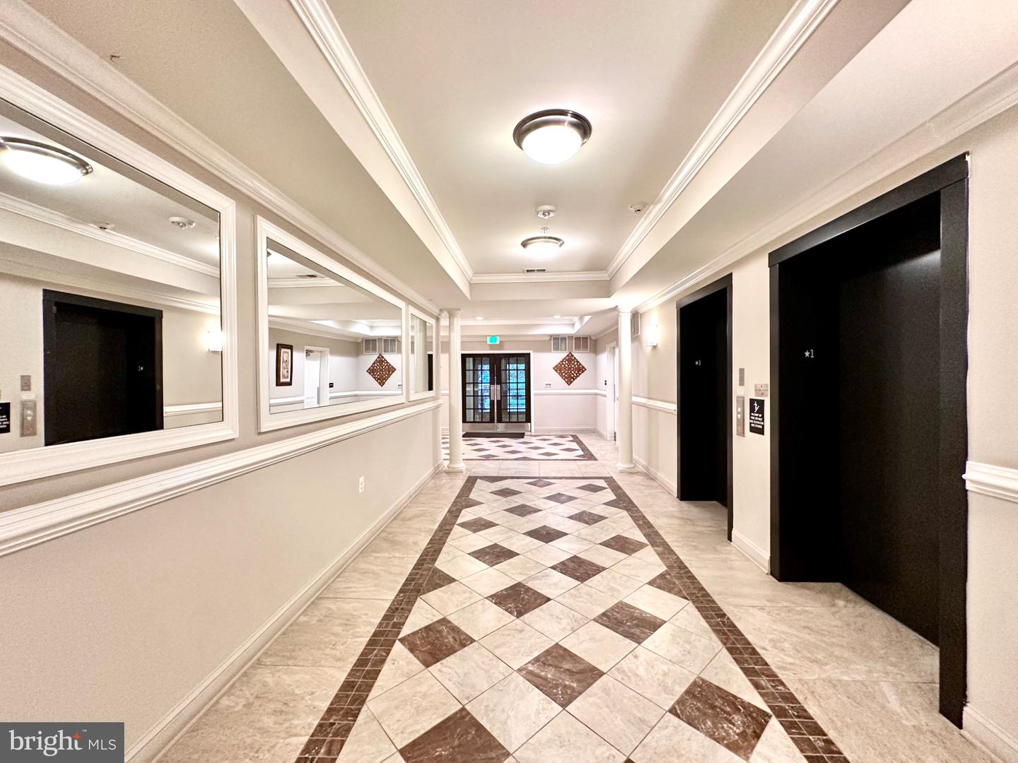 901 Macphail Woods Xing #1i Property Photo 52
