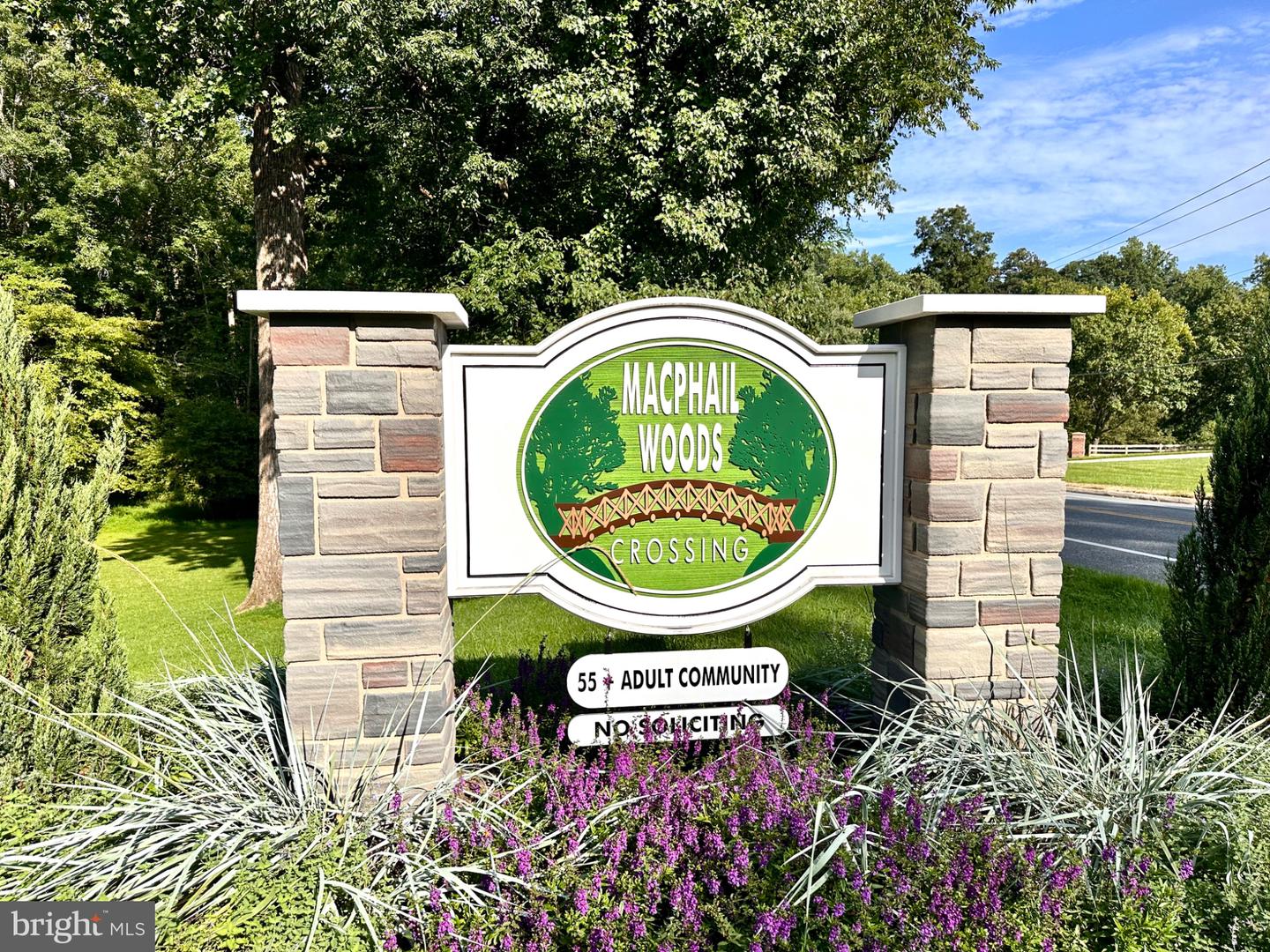 901 Macphail Woods Xing #1i Property Photo 65