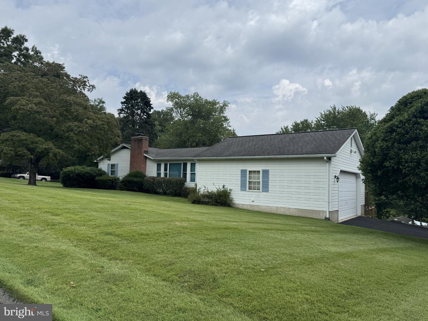 1405 Wildwood Dr Property Photo 7